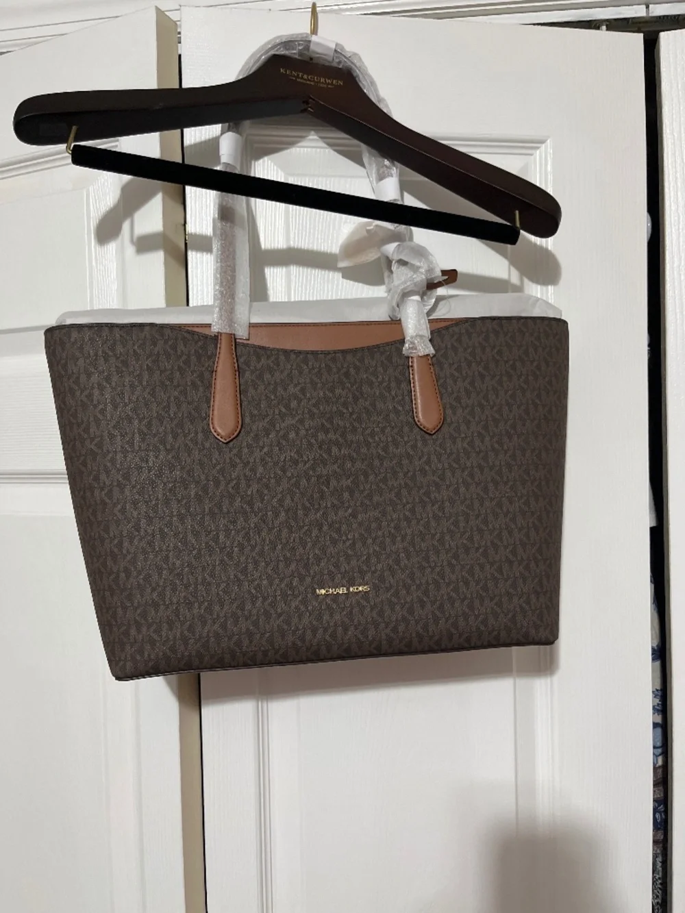 Michael kors tote bag